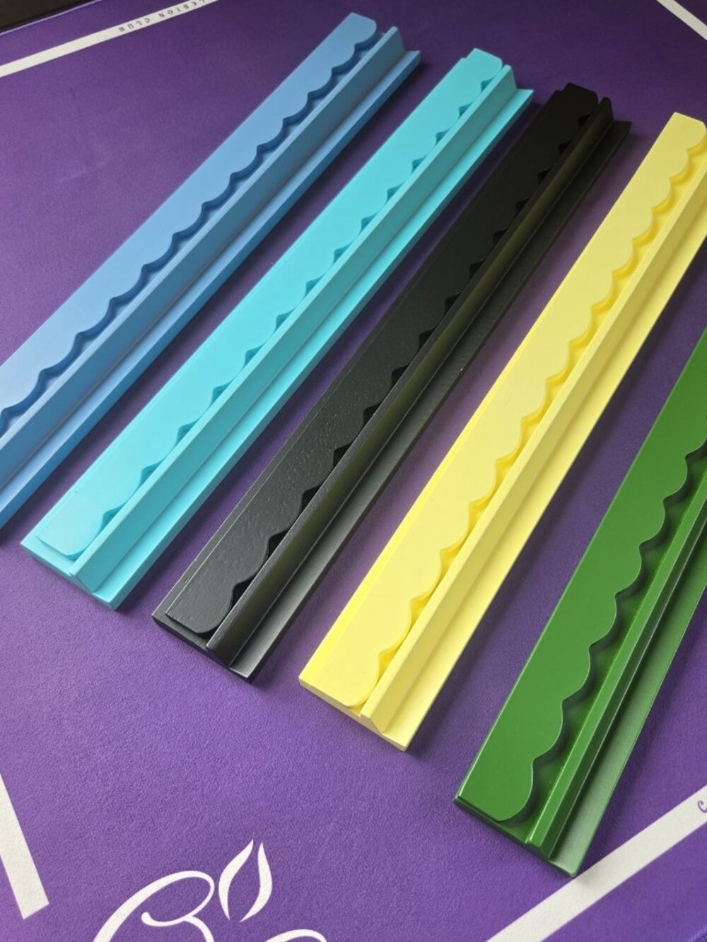 Scalloped Wood Mah Jongg Racks with Magnetic Pushers 20" - Blue (Set of 4) - Picture 3 of 3